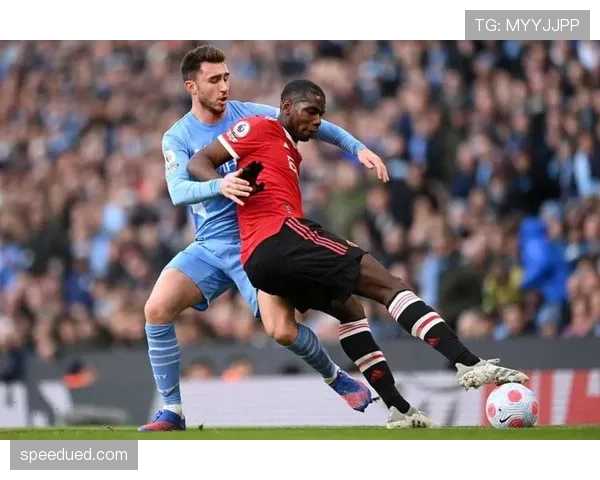 博格巴与德布劳内：推进重心偏移下的组织分化